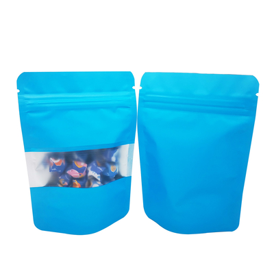 acheter Sky Blue Design Matte Soft Touch Surface Résallable Stand Up Mylar Sacs de rangement alimentaire avec fenêtre pour le stockage des collations online manufacture